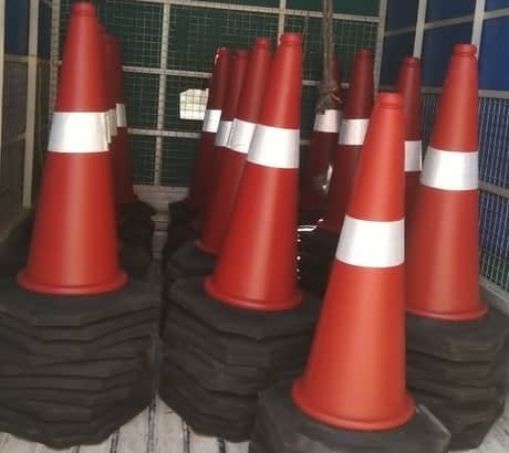 4Nos 1.5kg Lowprice Safety Cone